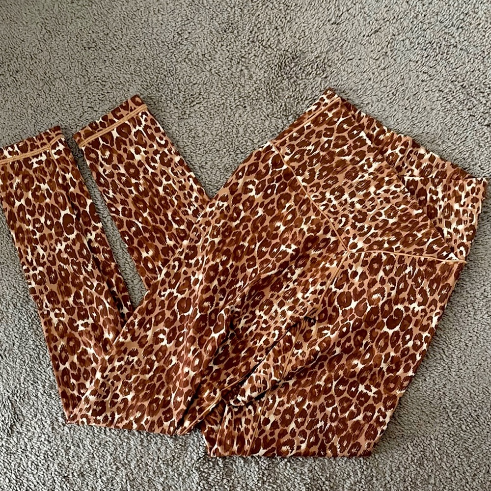 Aerie cheetah crossover leggings
